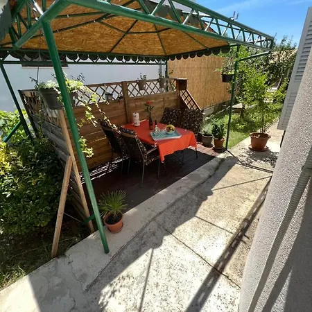 Apartman Mint
