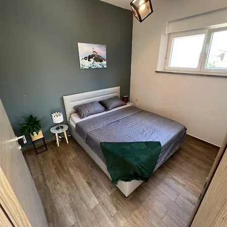 Apartman Mint Apartment *